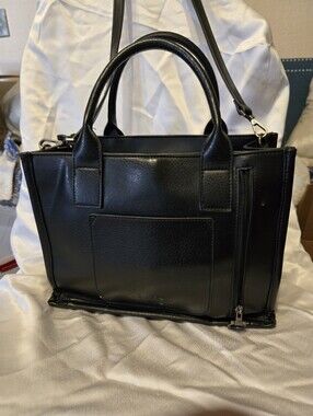 Wrangler Black Leather Tote Bag with Detachable Strap